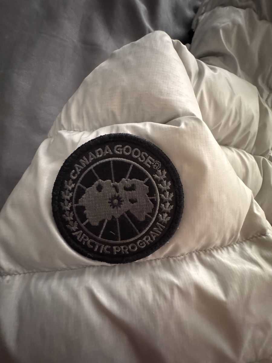 Canada Goose Vestes: Canada Goose Winterjacke – D'occasion à Unterentfelden par tim_5vkv 4