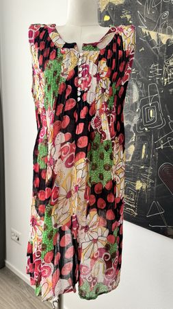 Kleid Blumenmuster Sommerkleid 