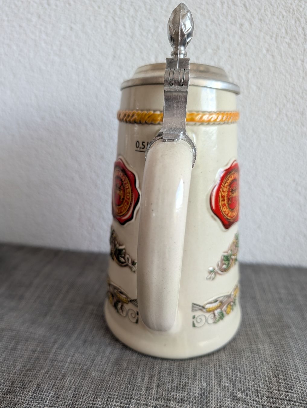 Gläser: Bierkrug Pilsner 0,5L – Gebraucht aus Bern von ari_66yc 3