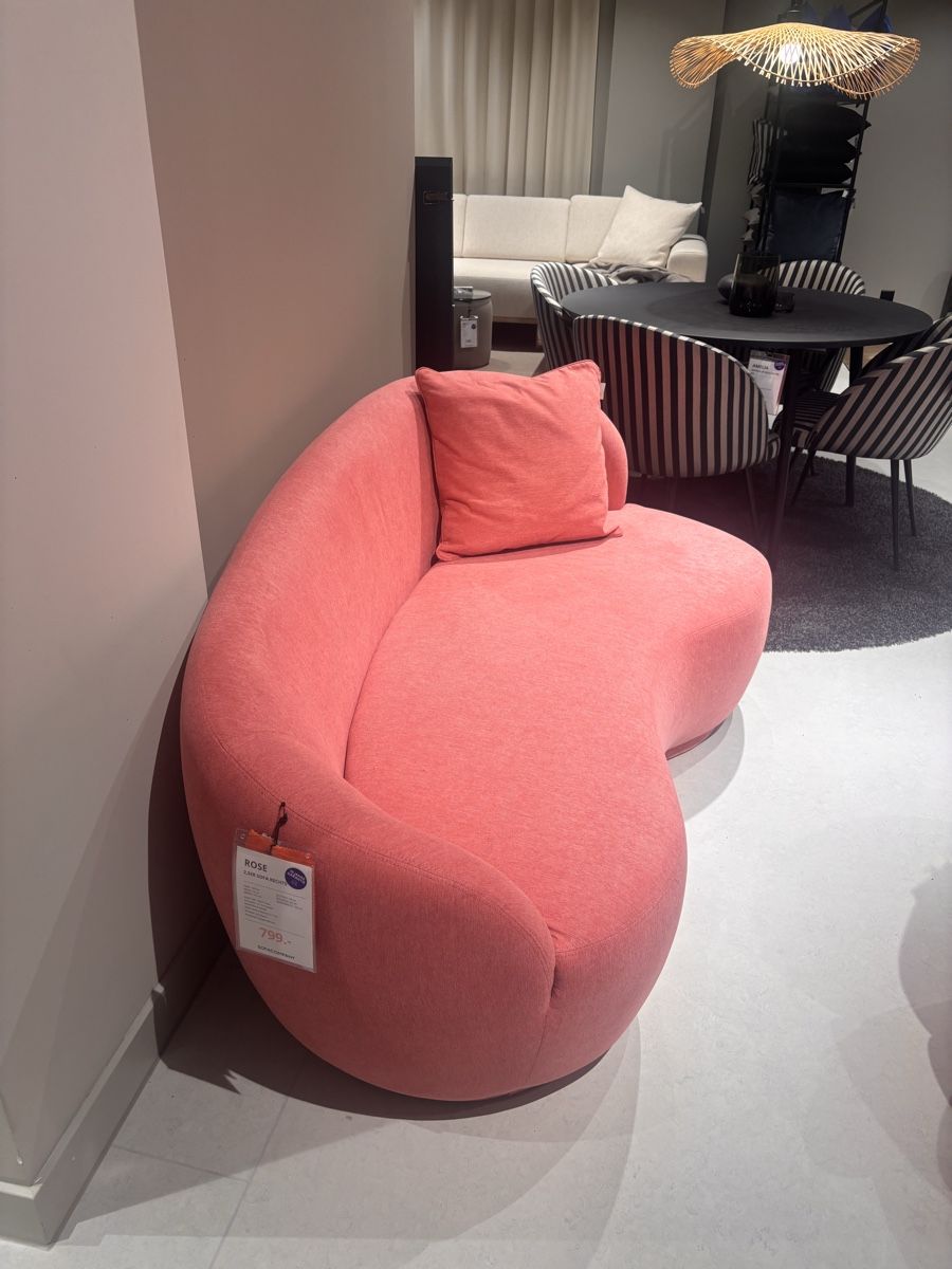 Divani: Rose Sofa – Nuovo (secondo la descrizione) da Basel venduto da bas_9hb7 1