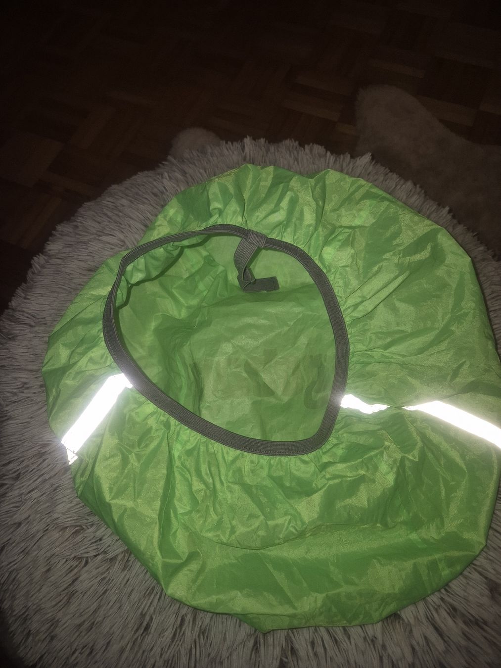 Borse & Zaini: Ergobag Regenschutz Hülle (neongrün) – Usato da Richterswil venduto da ChristinW01 1