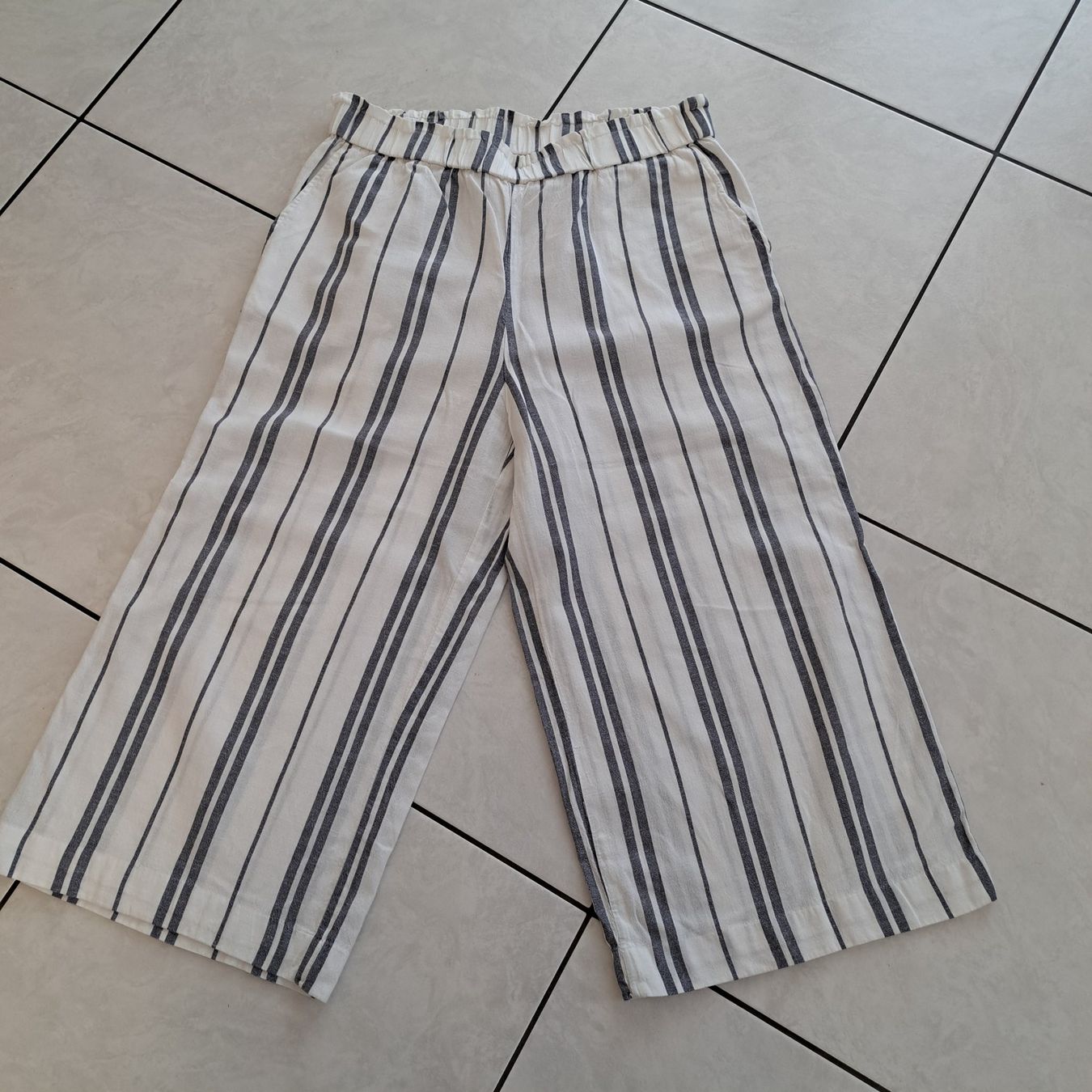 H&M Pantaloni: Tolle Sommerhose Baumwolle / Leinen  Gr. 44 – Usato da St. Margarethen TG venduto da Sunnycat