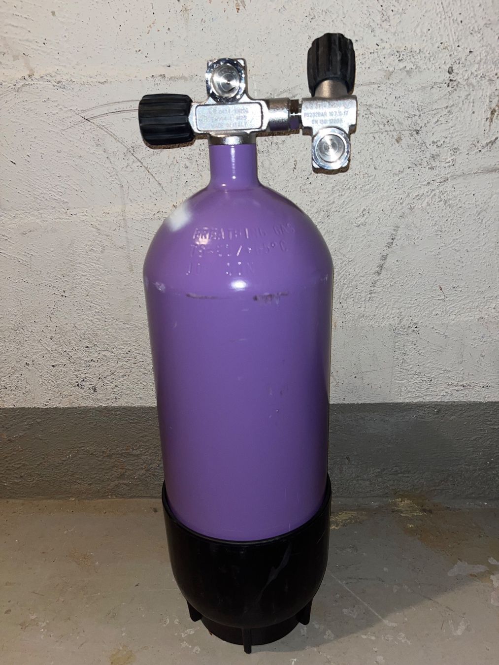 Bouteilles de plongée: Tauchflasche - 8l – D'occasion à Obfelden par Sonoff