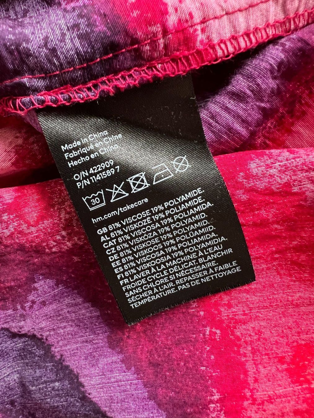 H&M Vestiti: Catfan H&M édition limitée en viscose, taille S – Nuovo e nell'imballaggio originale da Granges (Veveyse) venduto da Hey-ya 4