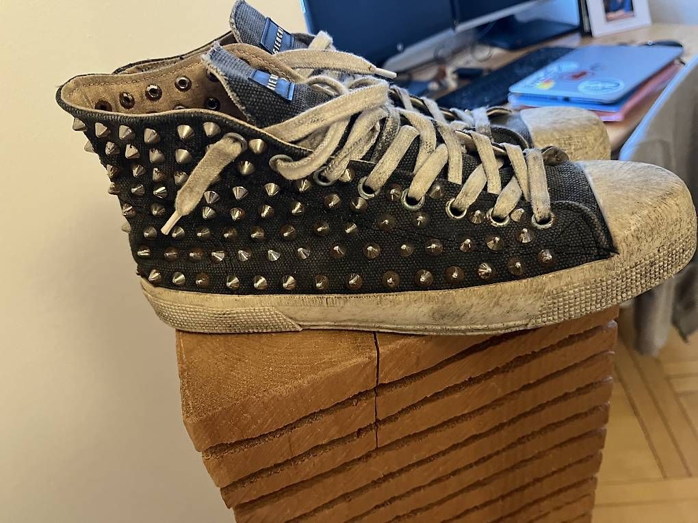 Herrenschuhe: Gienchi Designer Sneakers – Gebraucht aus Zürich von lin_92hw