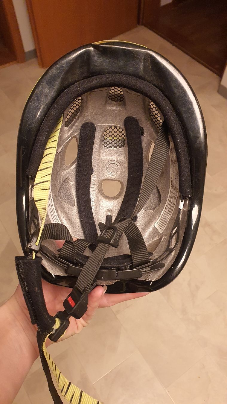 Caschi: Kinderhelm – Usato da Flawil venduto da minggeli83 1