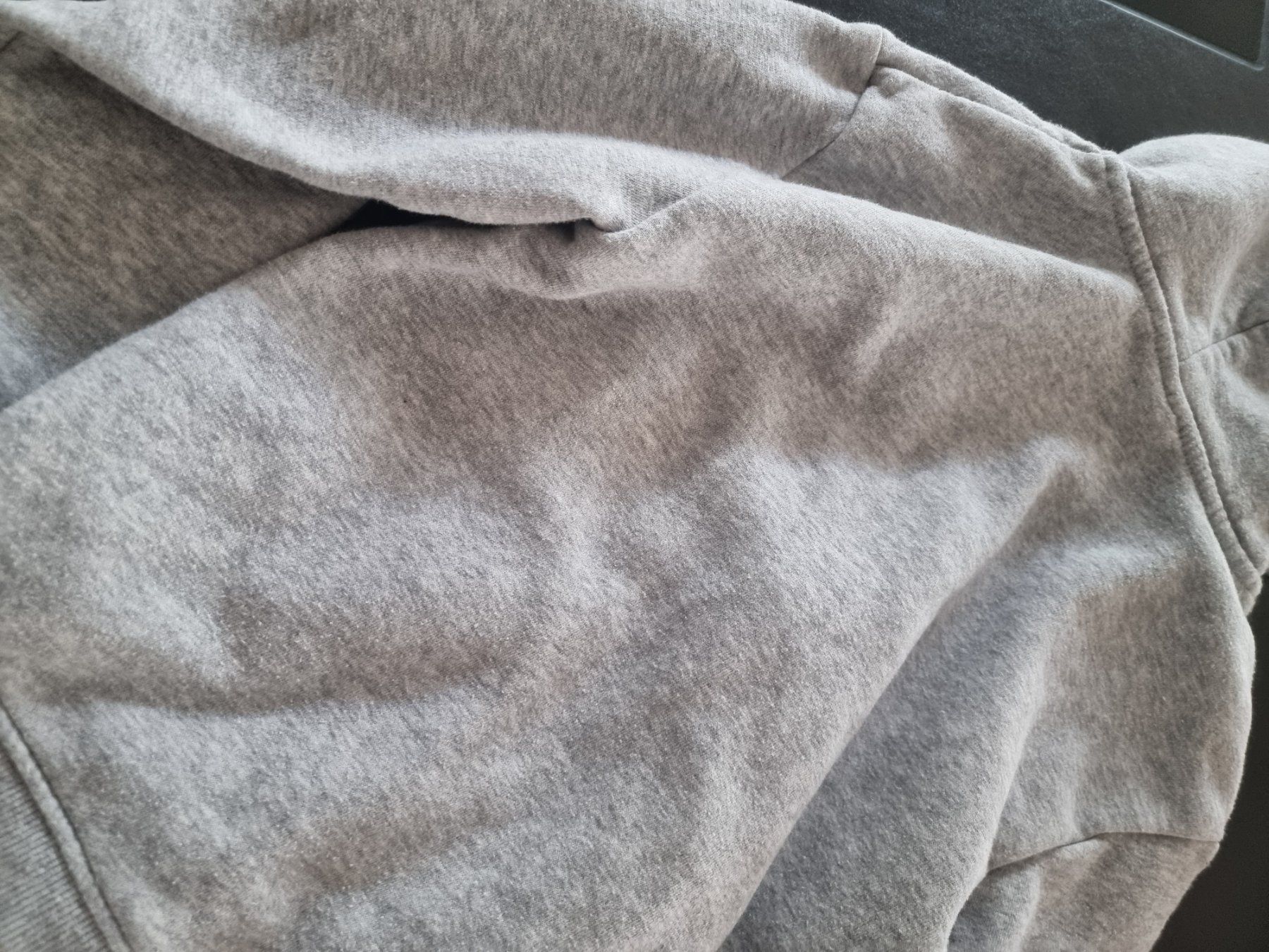 H&M Jacken & Mäntel: H&M Sweatjacke, 122/128 – Gebraucht aus Buttikon SZ von Limo180 3