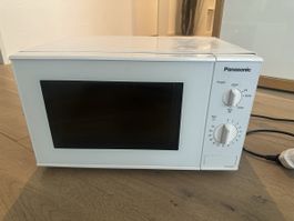 Panasonic NN-E201WM Mikrowelle weiss (800 W)