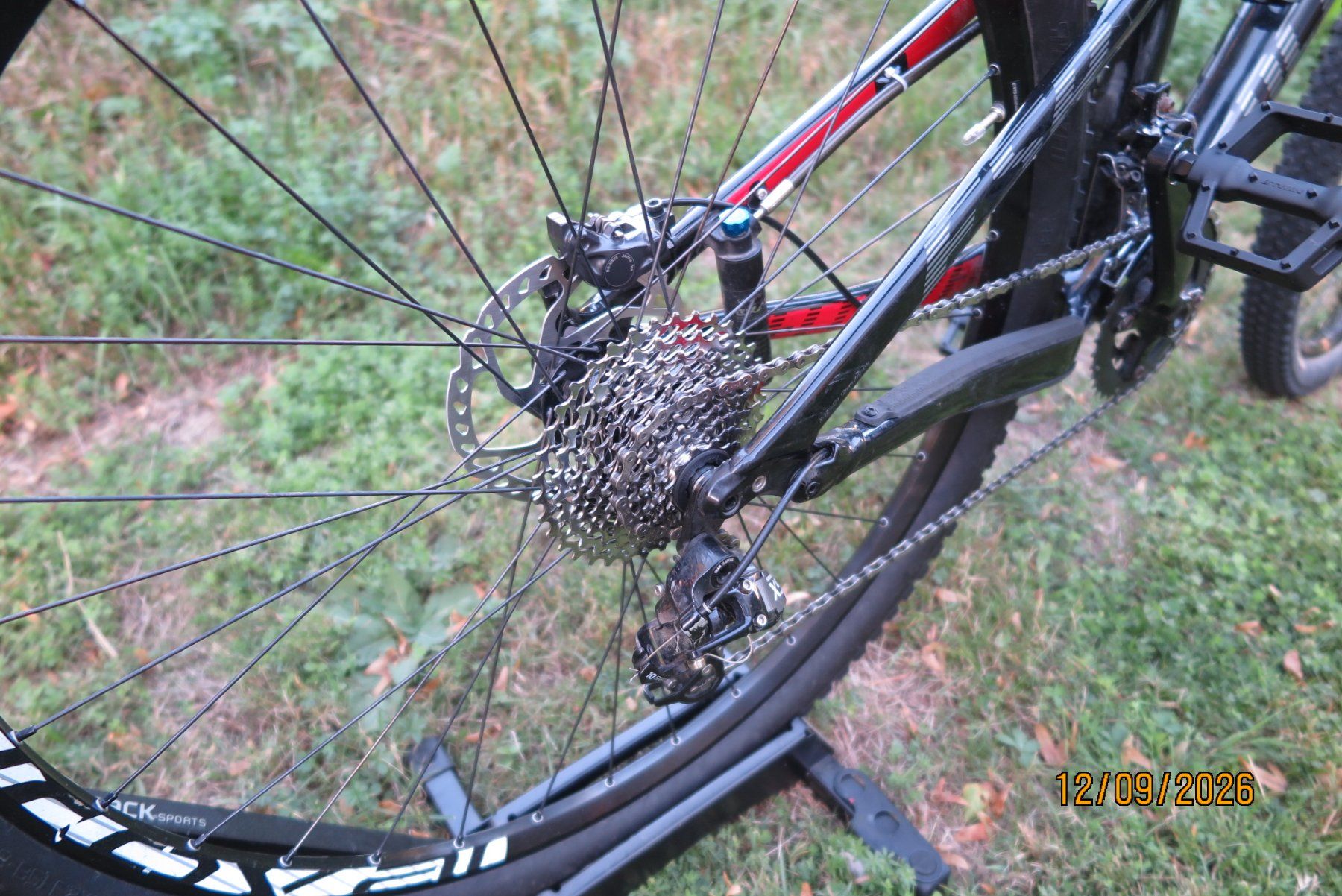 Specialized Biciclette: Specialized Epic Comp 29, Grösse M – Usato da Winterthur venduto da Genki 3