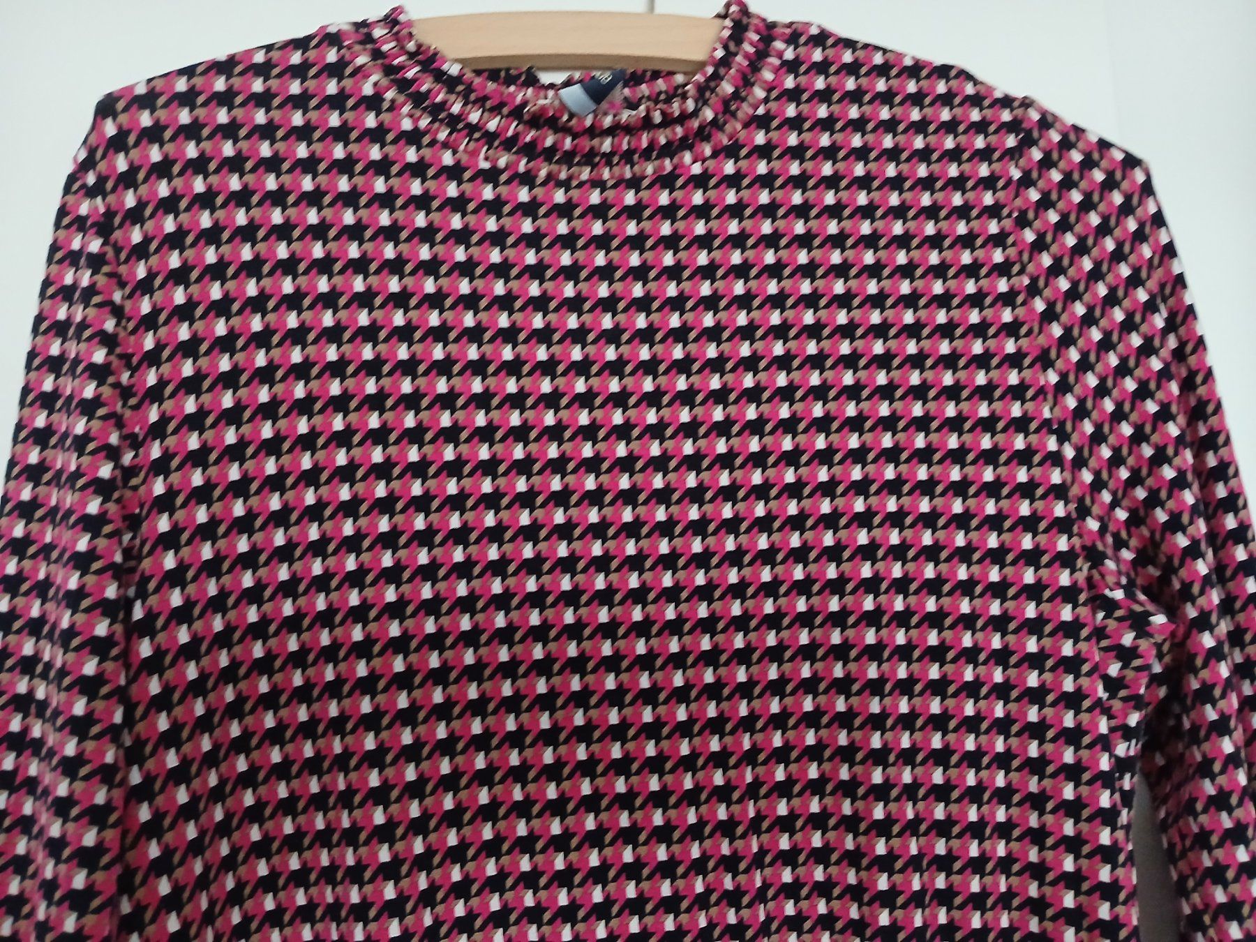 Robes: Kleid – Neuf (Voir description) à Wettingen par marlu17