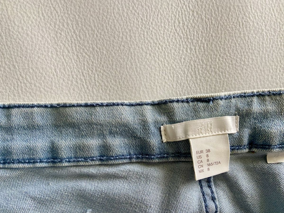 Hosen: 2 kurze Hosen Shorts Gr 38 – Gebraucht aus Horgen von smlecnik78 1