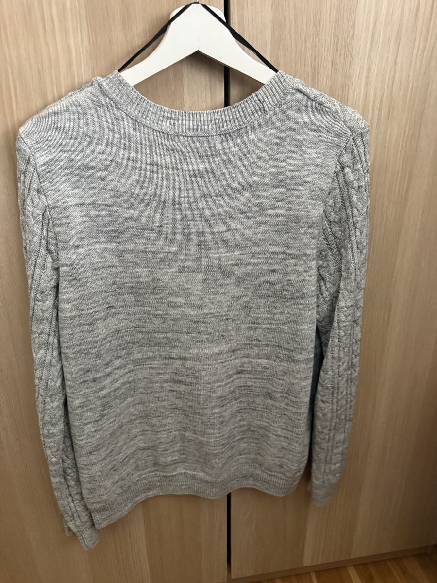 H&M Pullover & Sweatshirts: H&M Strickpullover – Gebraucht aus Rütihof von miak2000 2
