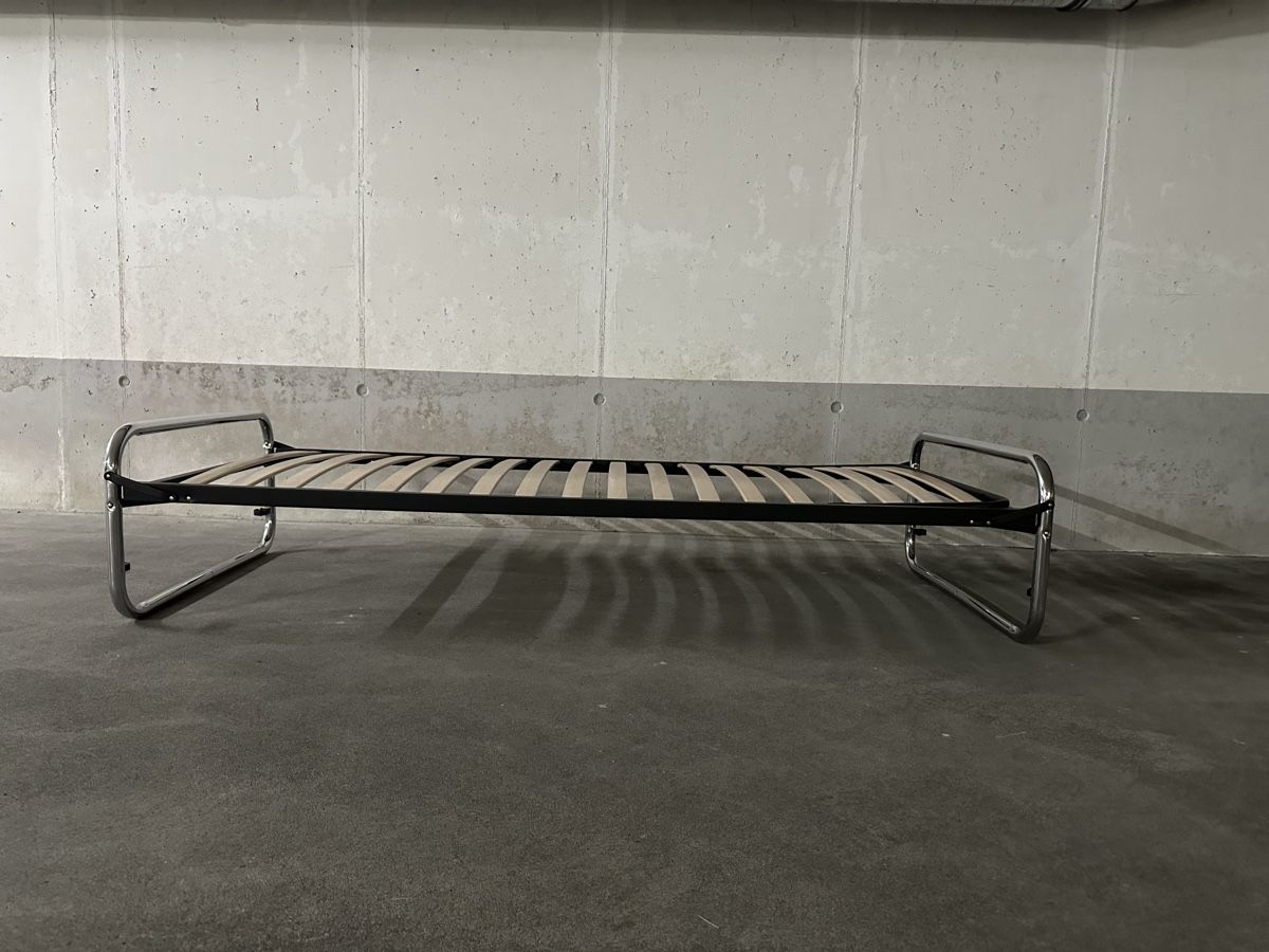 Lits: Designer Bett 90x200 – D'occasion à Niederurnen par KEVIN078 4