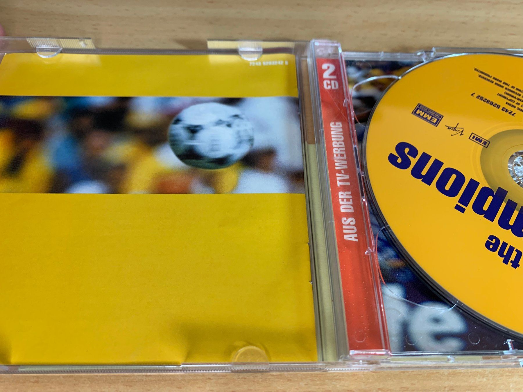 CD: Various – We Are The Champions - 2 CD – Usato da Rikon im Tösstal venduto da Alpenmutz 2
