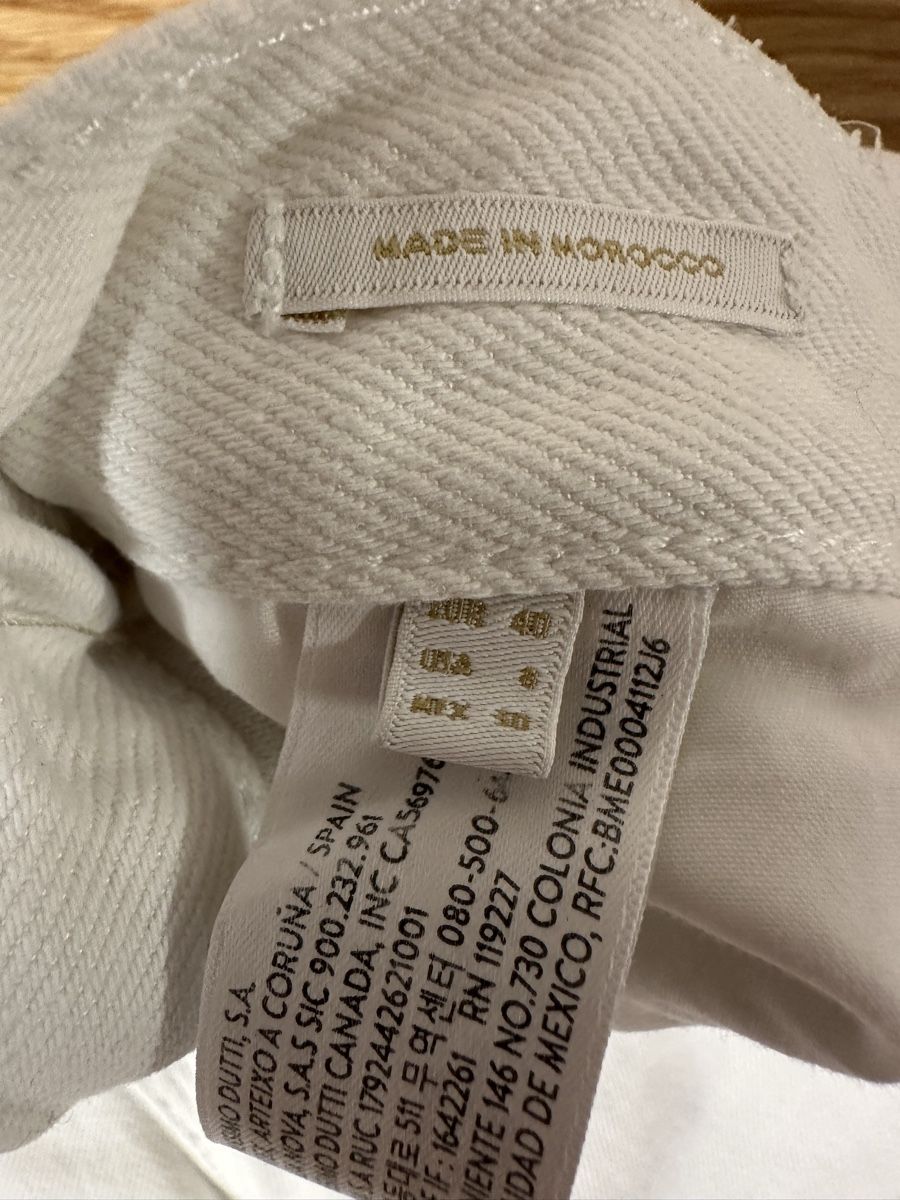 Massimo Dutti Jeans: Massimo Dutti Jeans, Grösse 40, kaum getragen – Usato da Pfaffhausen venduto da Geraldine12 3