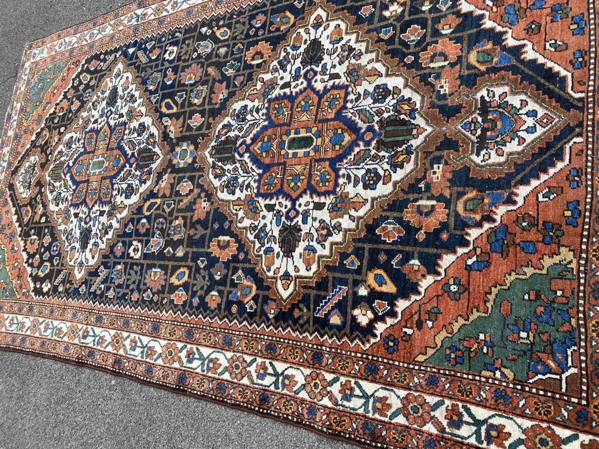 Tappeti: Antike Perser Teppich Bachtiar – Usato da Männedorf venduto da Adamiat 8