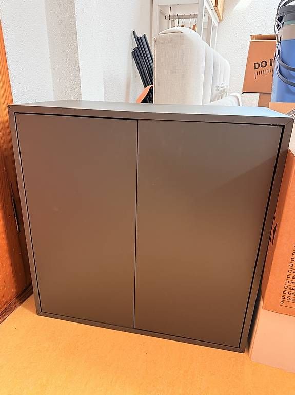 Armadi: Ikea Schrank Eket – Usato da Arlesheim venduto da schoop.
