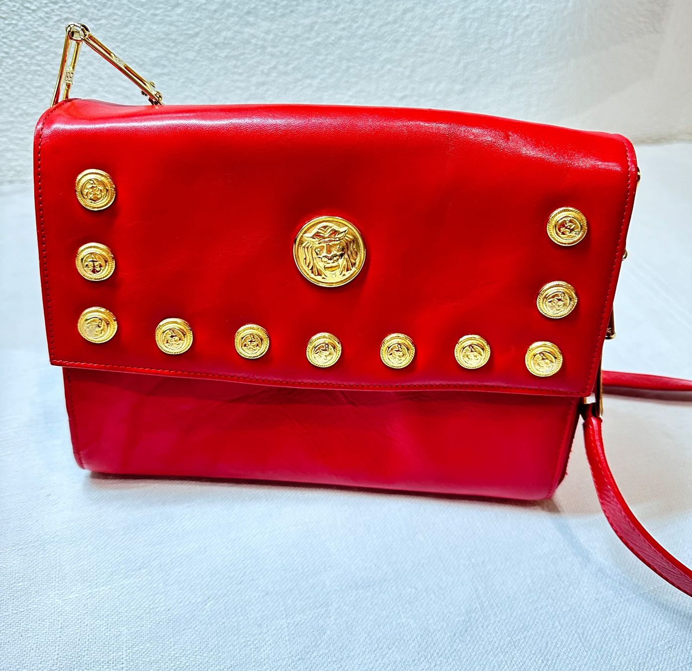 Borse da donna: Leder Crossbody / Umhängetasche Rot – Usato da Oberrüti venduto da siyito 3