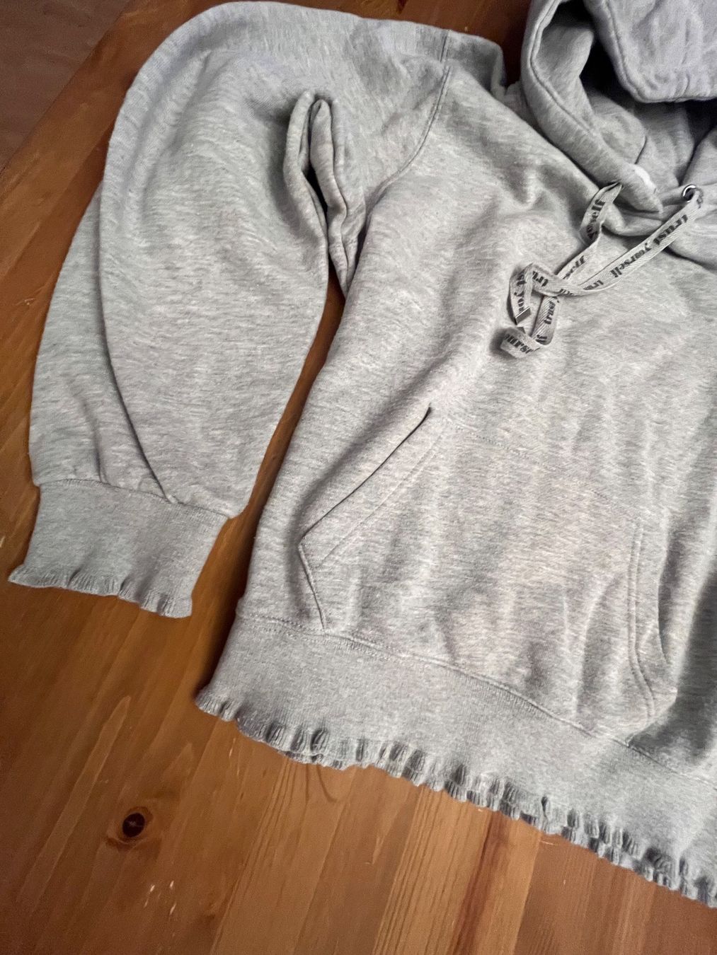 Maglioni & Felpe: Pully madchen m/l kurze – Usato da Küssnacht am Rigi venduto da ciucchino 1