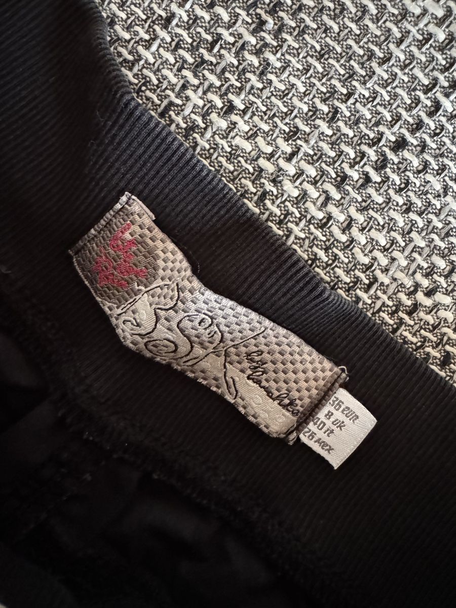 Hosen: Schwarze Shorts Gr. 36/38 mit Gummibund – Gebraucht aus Gommiswald von Aloha.Spirit 8