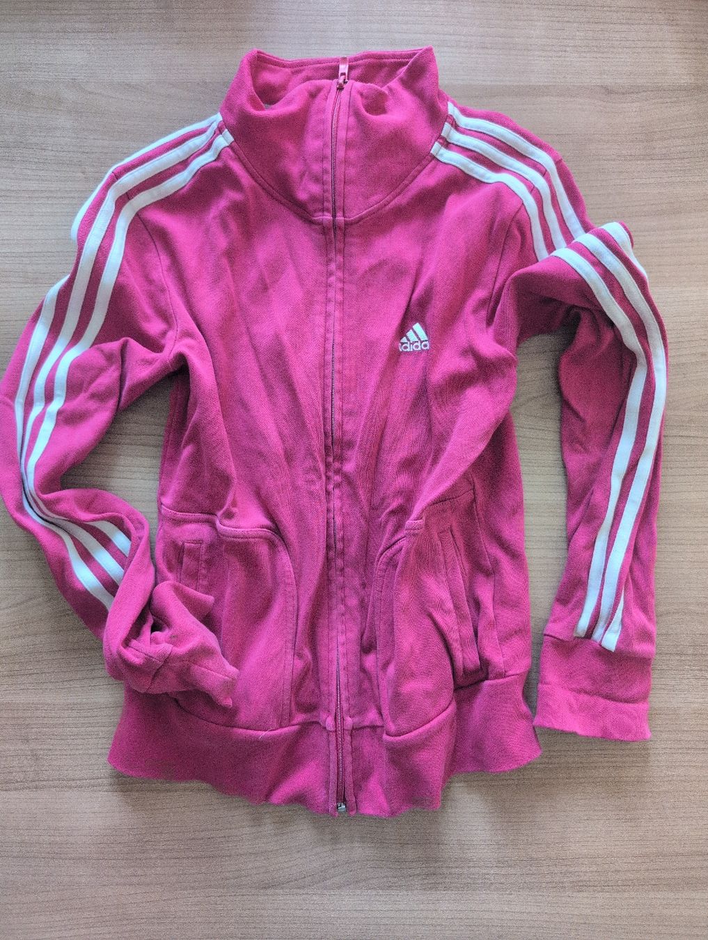 Lotti di vestiti: Adidas Jacke – Usato da Frauenfeld venduto da syre01