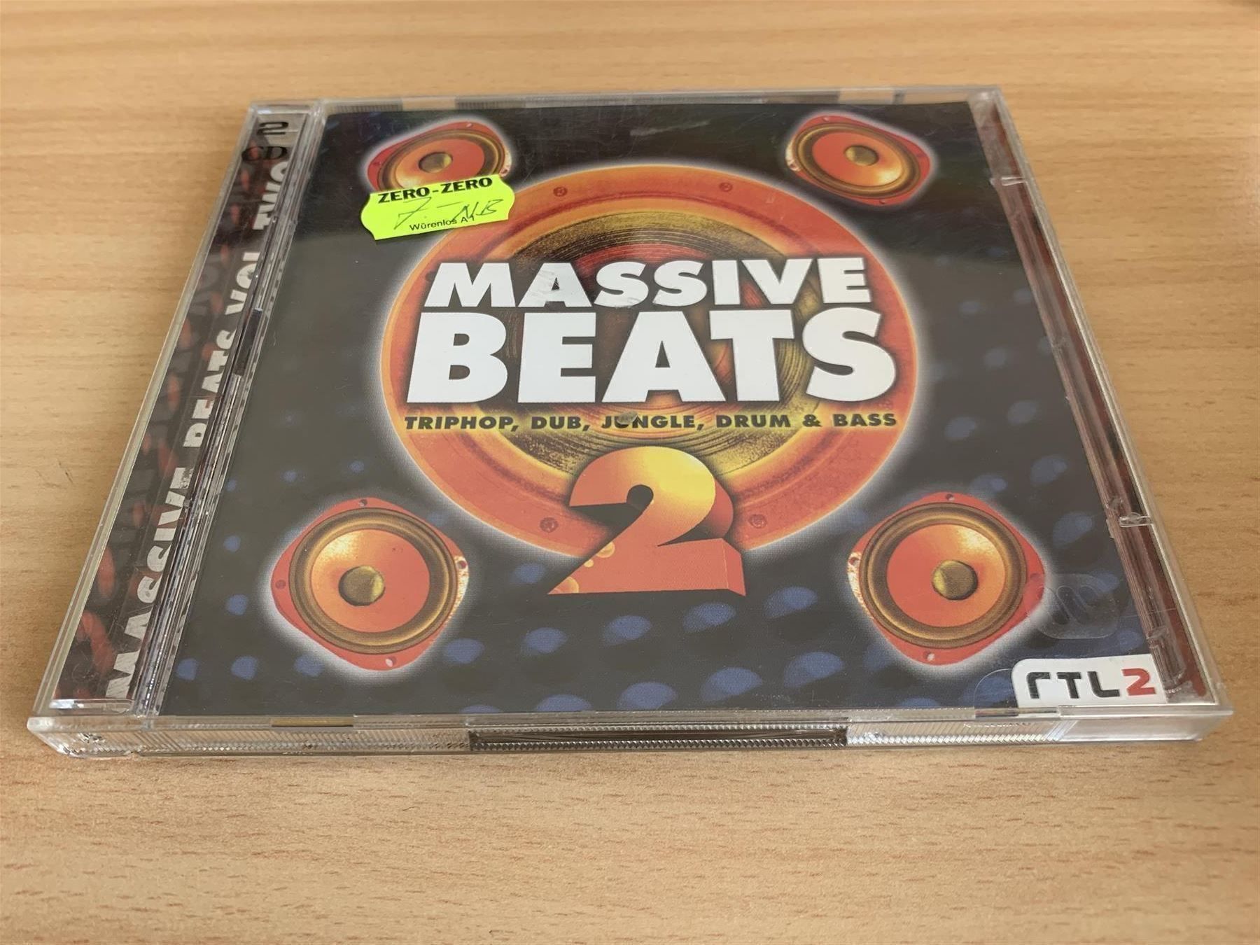 CD: Various – Massive Beats 2 - 2 CD – Usato da Rikon im Tösstal venduto da Alpenmutz