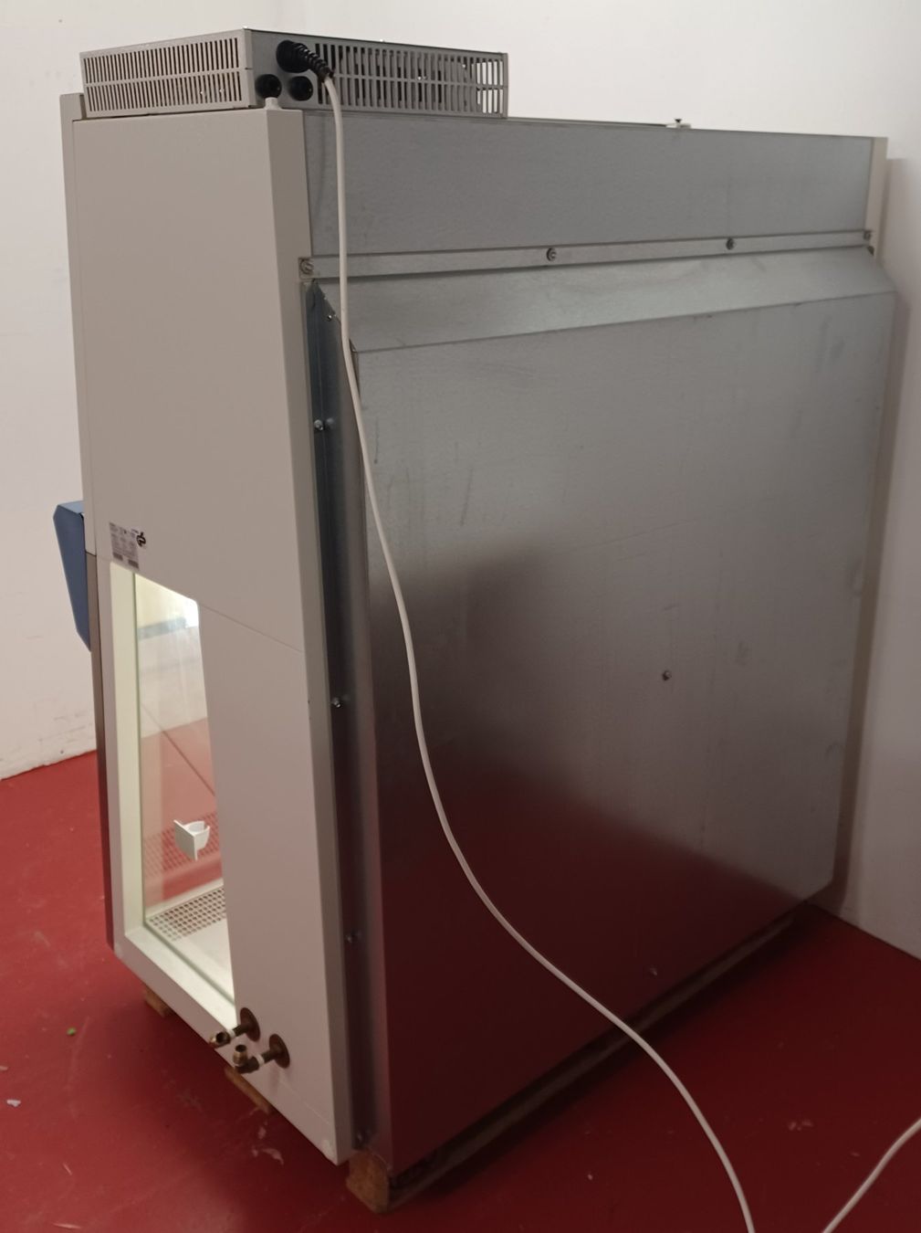 Accessori da laboratorio: Thermo Maxisafe 2020 – Usato da Niederdorf venduto da LeptonAG_Labor 7