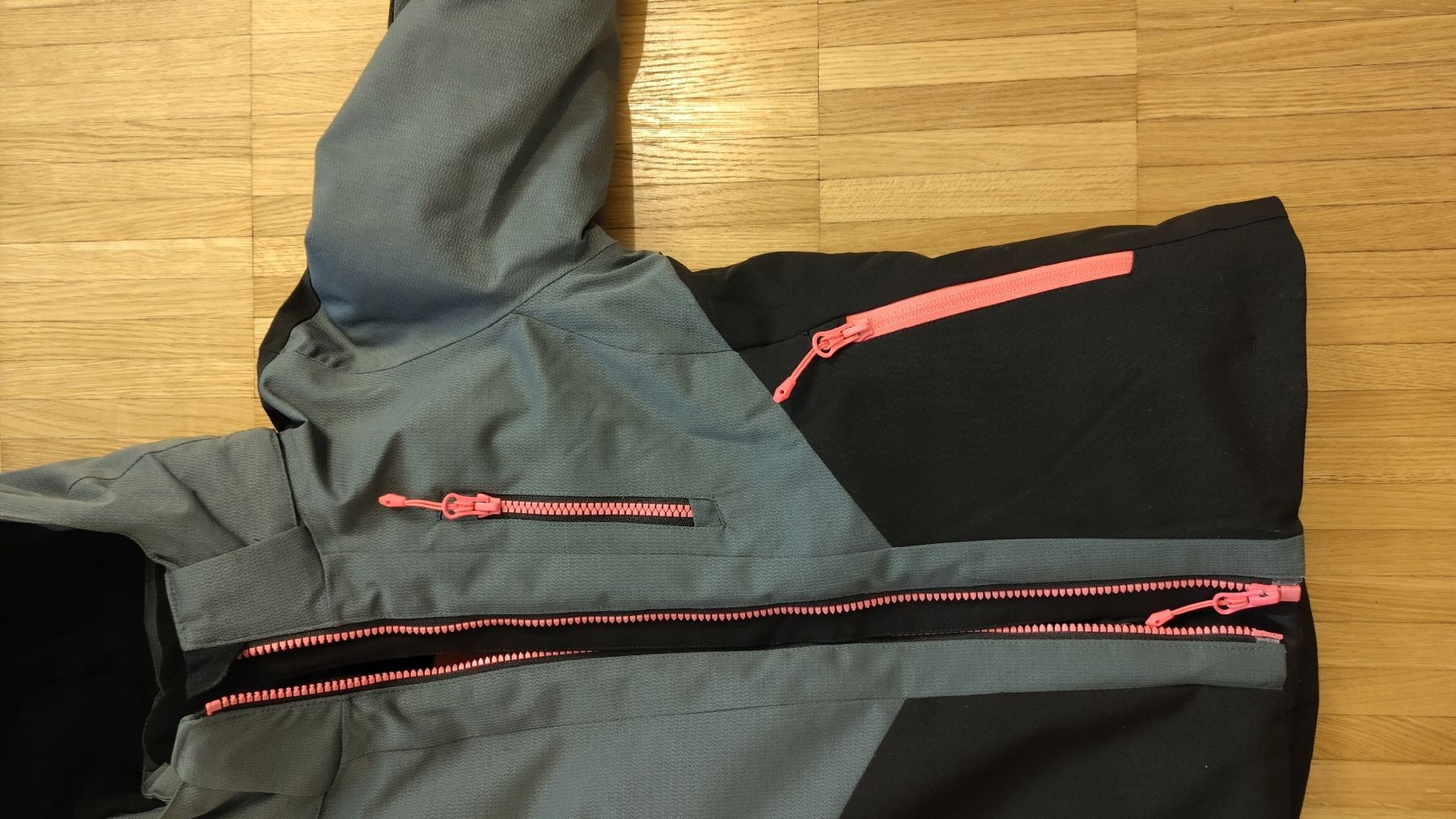 Sci: Icepeak Skijacke Mädchen Gr 128 – Usato da Lausanne venduto da neuquen 1