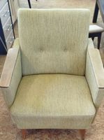 Gemütlicher Vintage Sessel im hellgrünen Design(em232)