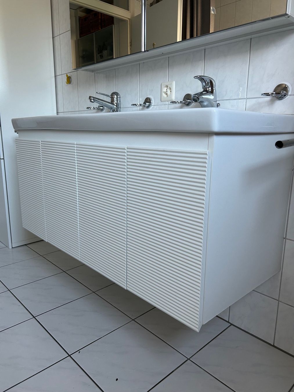 Mobili per bagno: Waschbeckenunterschrank – Usato da Gutenswil venduto da stromer03 4