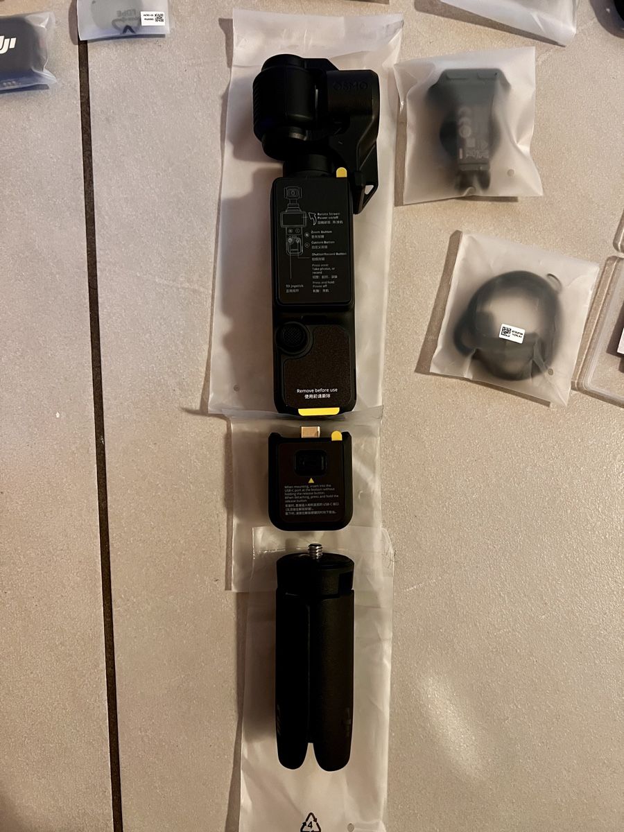 DJI Camcorder: DJI Osmo Pocket 4 Creator Combo – Neu (gemäss Beschreibung) aus Winterthur von Concorde12 4