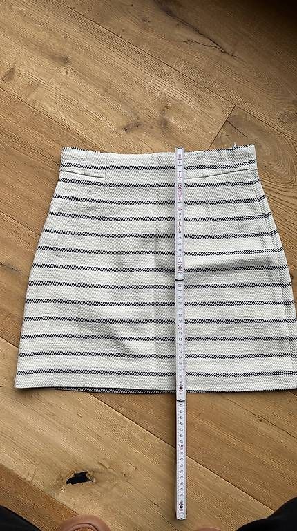 H&M Gonne: H&M Rock – Usato da Rombach venduto da ste_5zvl