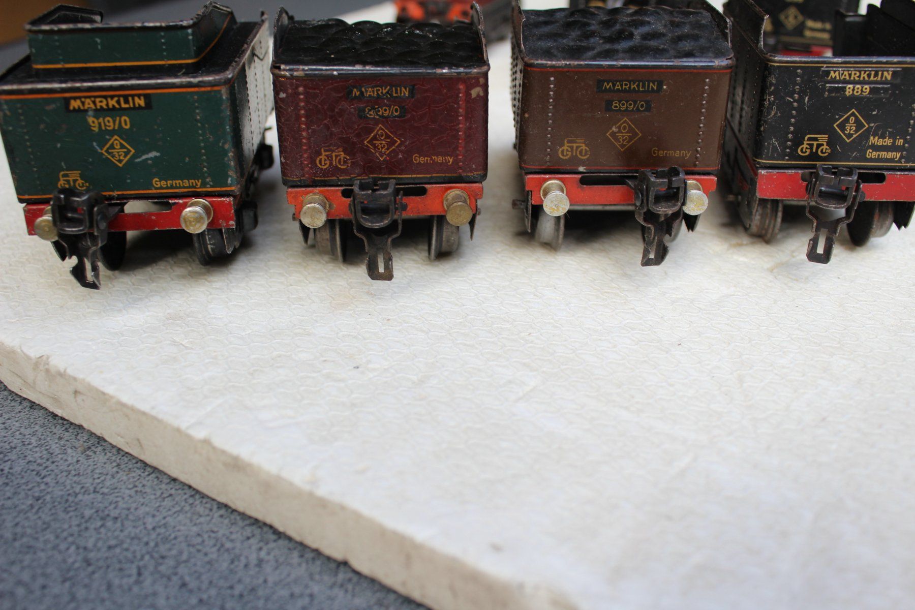 Märklin Modellini di ferrovie: 11 Märklin Tender Spur 0 – Usato da Gebenstorf venduto da Gomsa0 3