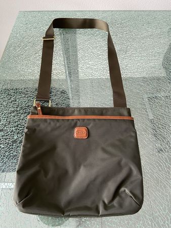 Neue olivegrüne Bric‘s Tasche Milano