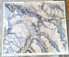 Skitourenkarte, Parsenn-Davos-Klosters, 1:25000, 75 x 85 cm.