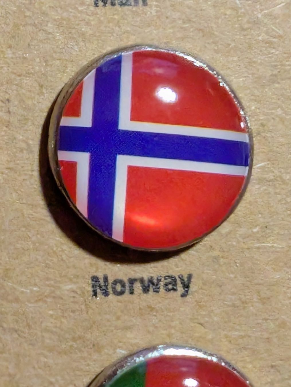 Placchette & Badge: Ansteckpin LW: Länderwappen – Usato da Oppligen venduto da Pin-Fall-Shop