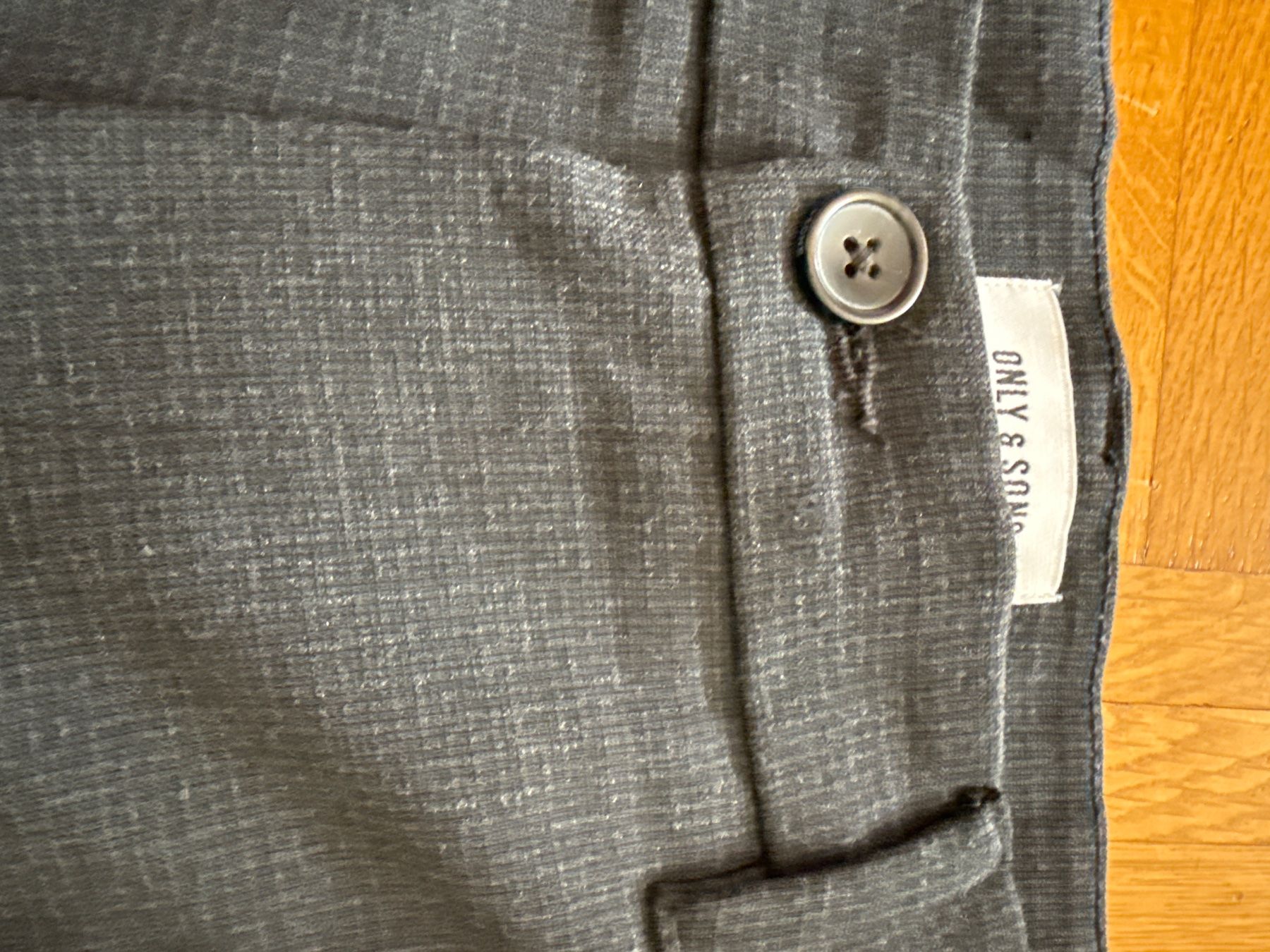 Only Lotti di vestiti: Only & Sons Mark slim Herren 32/32 – Usato da Winterthur venduto da britsi 1