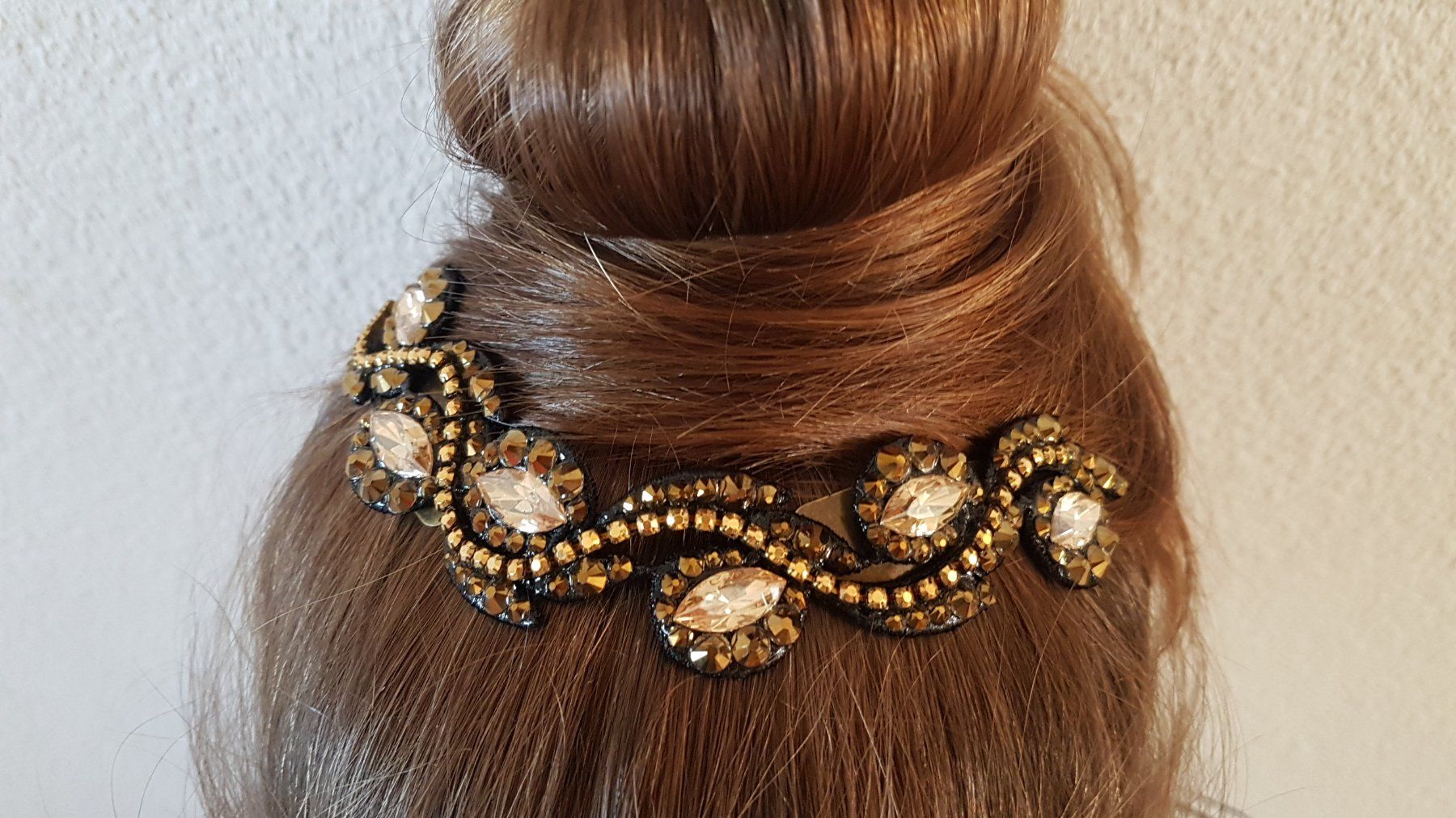 Accessori per capelli: Haarspange mit Swarovski Steinen 17cm. – Nuovo (secondo la descrizione) da Zürich venduto da 280_yc86 5