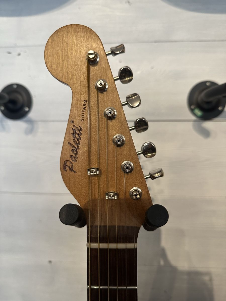 Strumenti musicali: Paoletti Guitars Nancy Lounge 850 Piezo – Nuovo (secondo la descrizione) da Oberbipp venduto da Angel_Queen 1