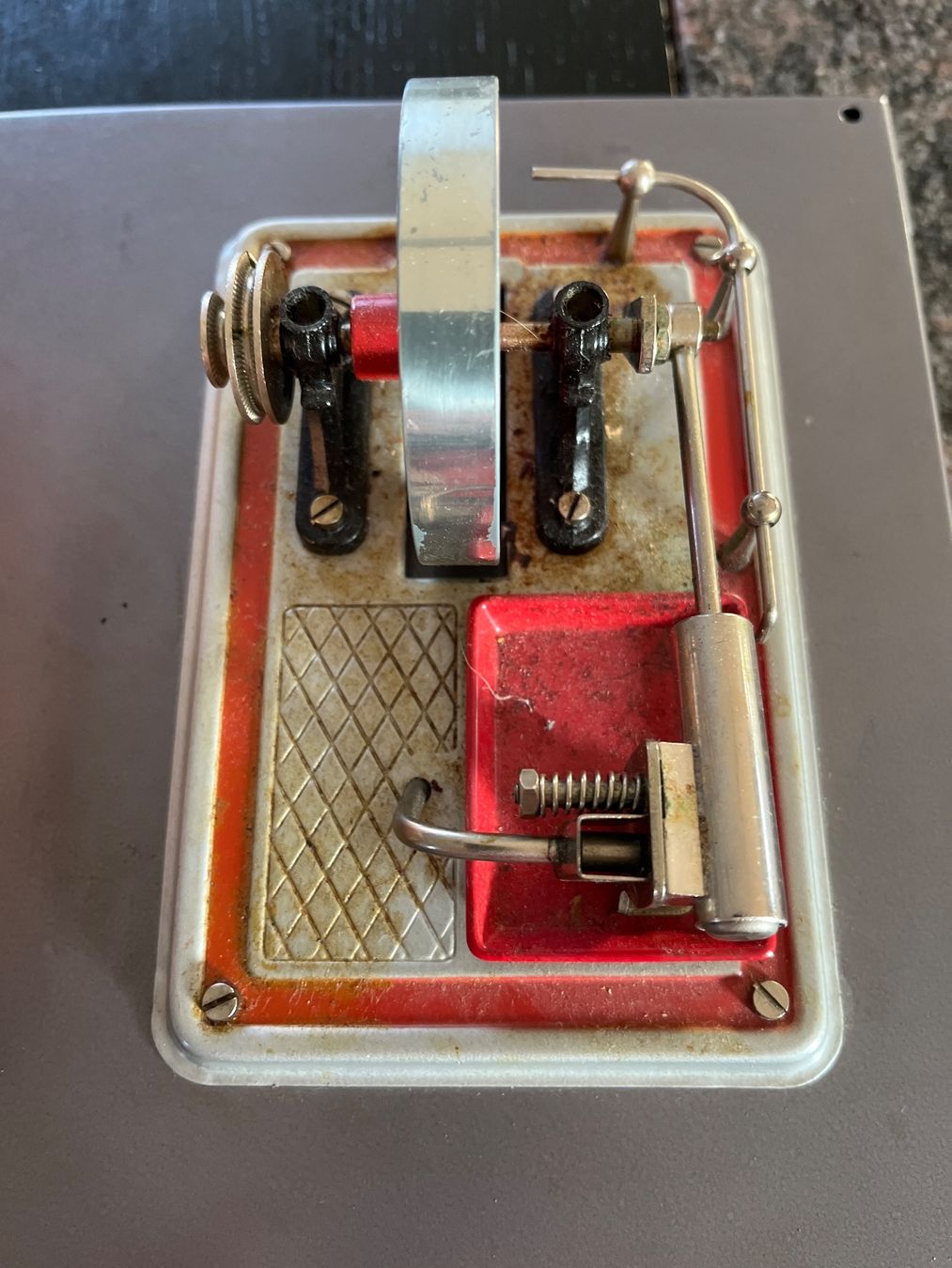 Kit di modellismo & Modellini statici: Dampfmaschine in Modellformat – Usato da Spiegel b. Bern venduto da Burdicrew 1
