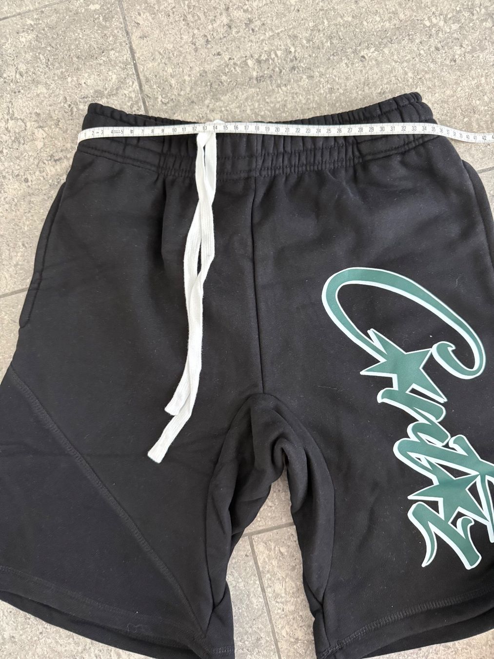 Corteiz Pantalons: Corteiz Shorts – Neuf (Voir description) à Allschwil par lor_6cgq 1
