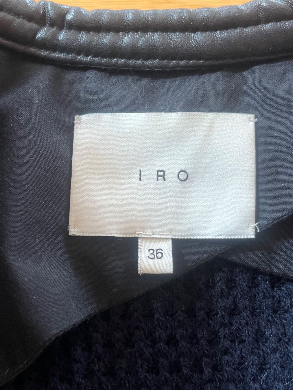 Iro Giacche: Exklusive Iro Jacke 36 mit Lederapplikationen – Usato da Zürich venduto da unique2010 7