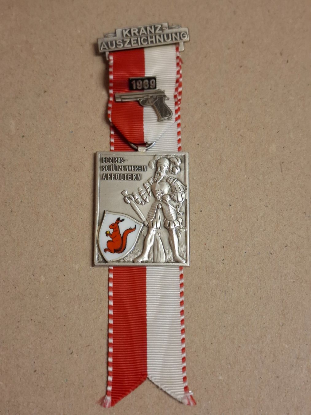 Medaglie: Affoltern 1969 (t19) – Usato da Schwanden GL venduto da Suvorov 3