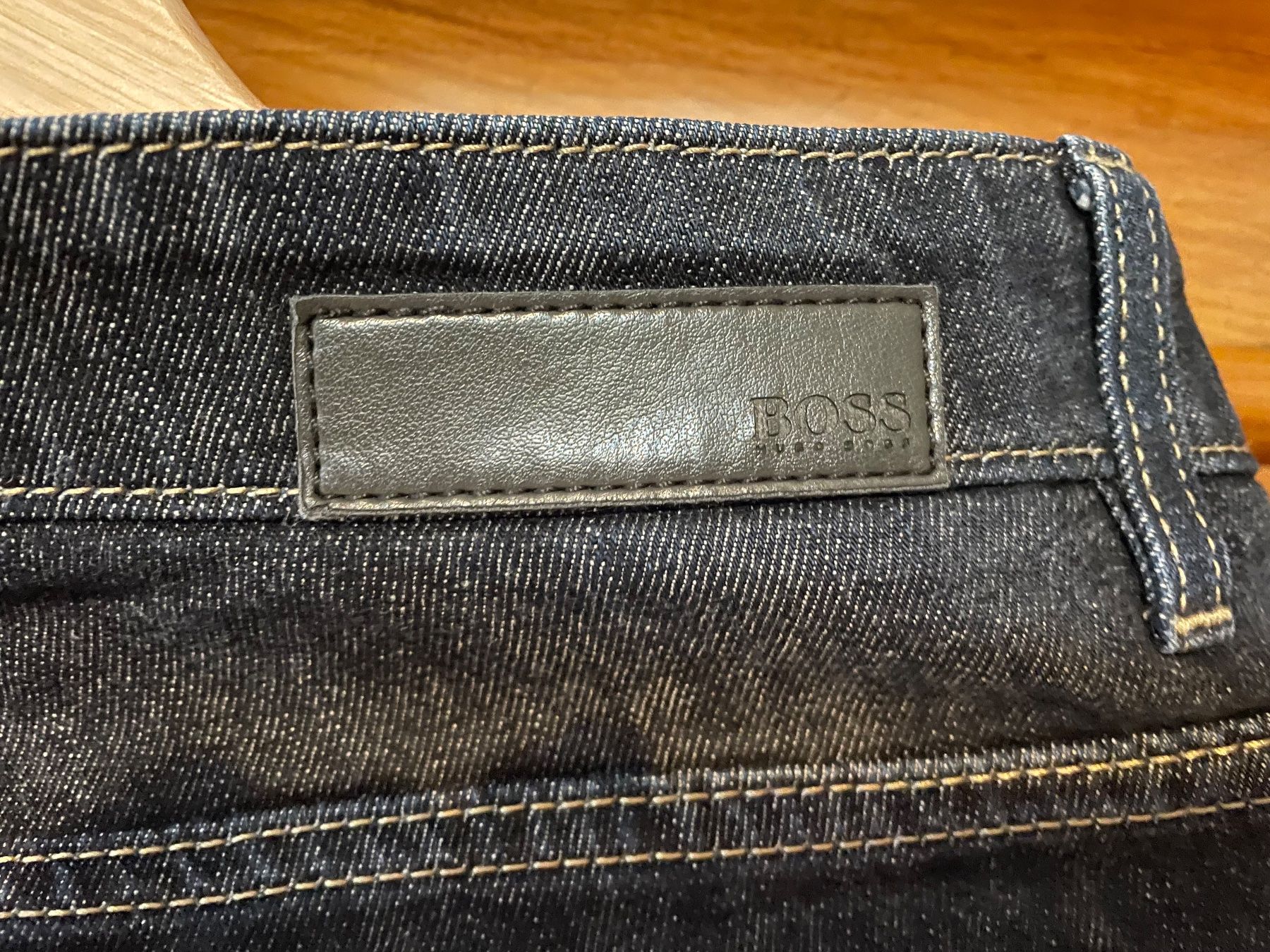 Hugo Boss Jeans: Hugo Boss Jeans 27 – Gebraucht aus Basel von CCRosa 4