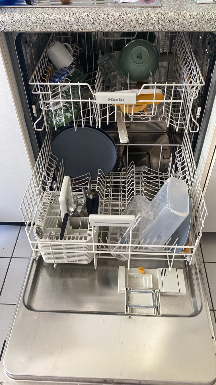 Miele Lavastoviglie: Lave-vaisselle MIELE – Usato da TROINEX venduto da metfam20