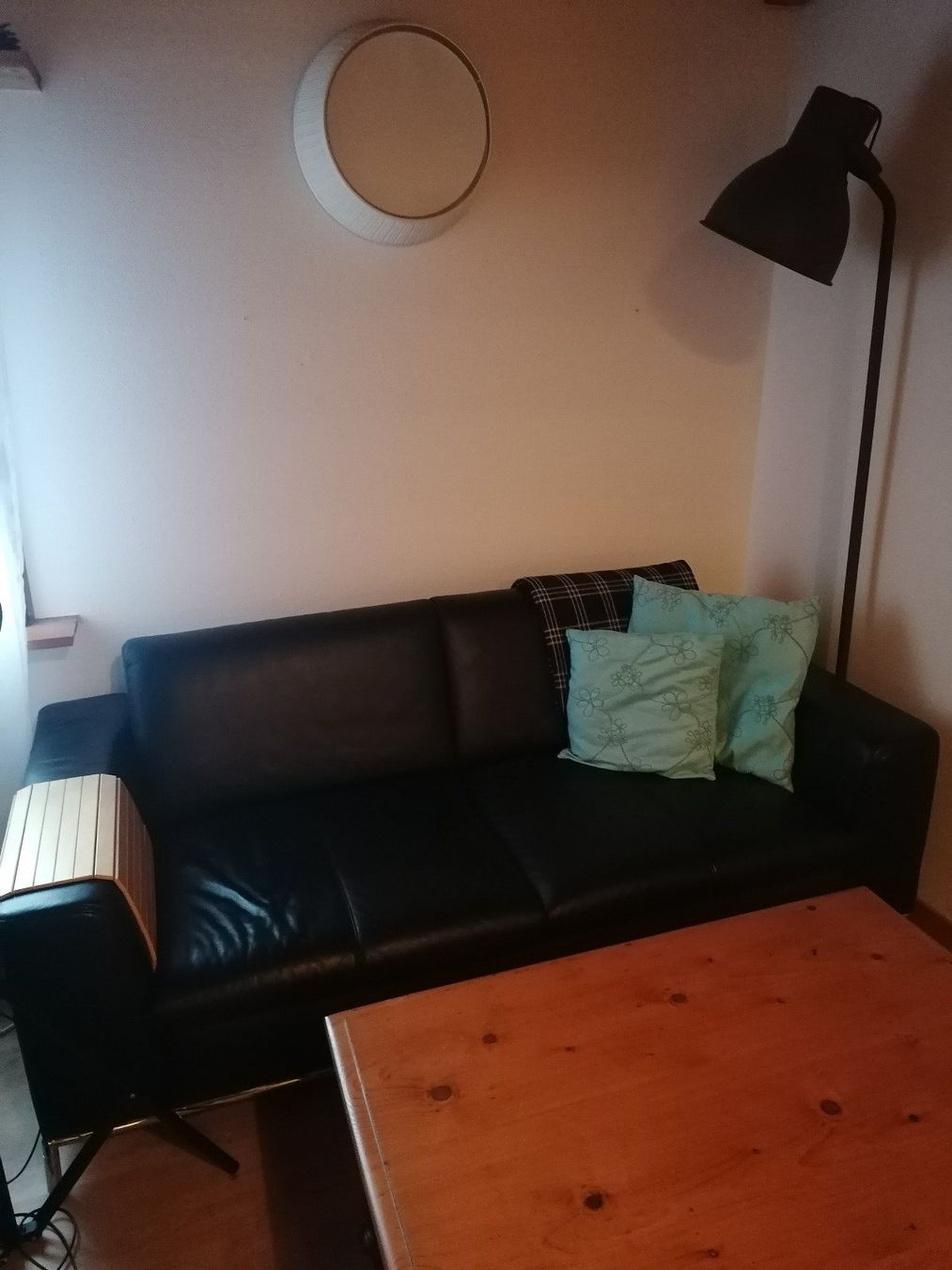 Sofas: Ledersofa – Gebraucht aus Altstätten SG von alumnijon