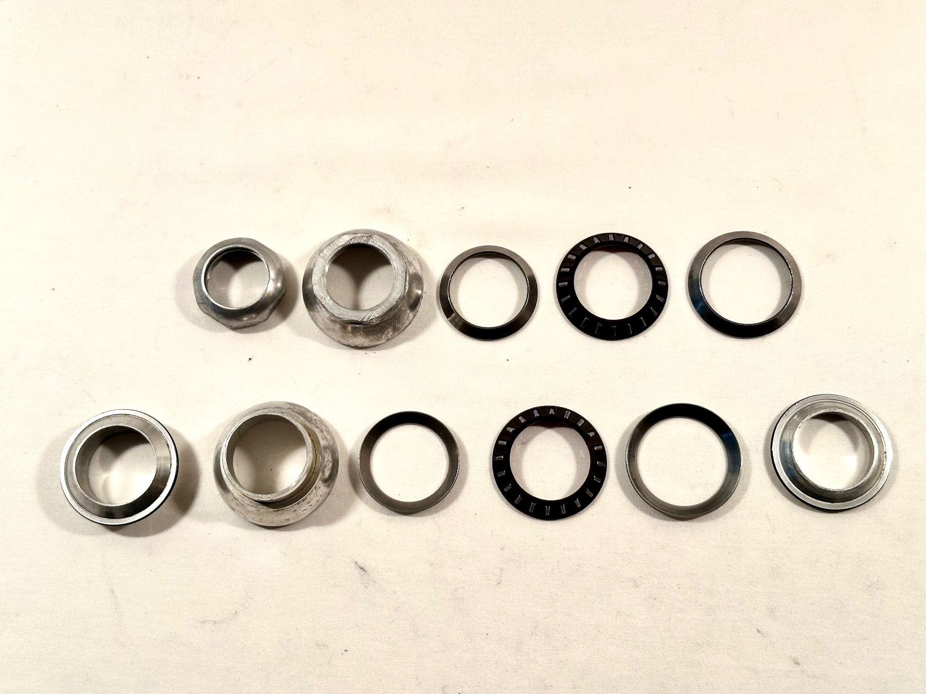 Pezzi di ricambio: Stronglight Delta Headset Steuersatz 81 Gramm – Usato da Luzern venduto da bikeandbeltcom 2