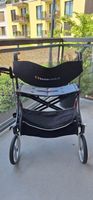 Gehhilfe Rollator Bescomedical schwarz XL  guter Zustand