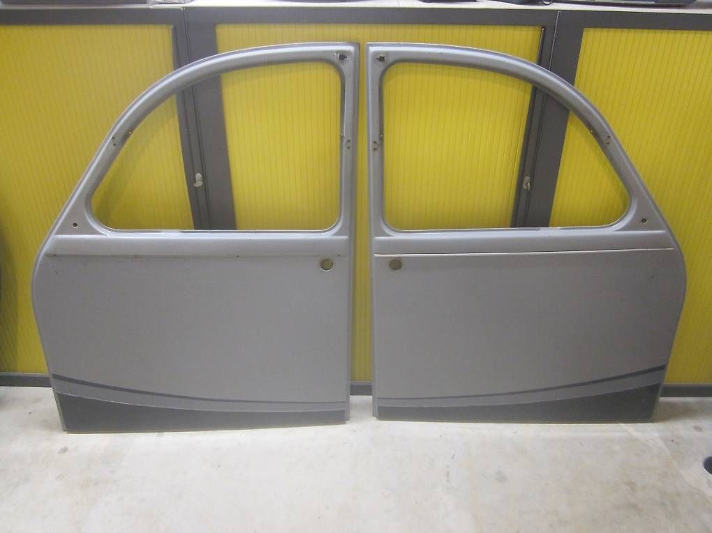 Portes: 2cv  türe – D'occasion à Windisch par Casnina