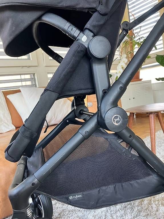 Cybex Carrozzine: Cybex EOS Lux Stroller with sports sit and cot – Usato da Zürich venduto da Marianavalente 2